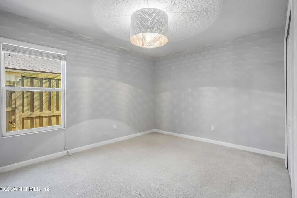 373 W New England Drive Elkton FL 32033