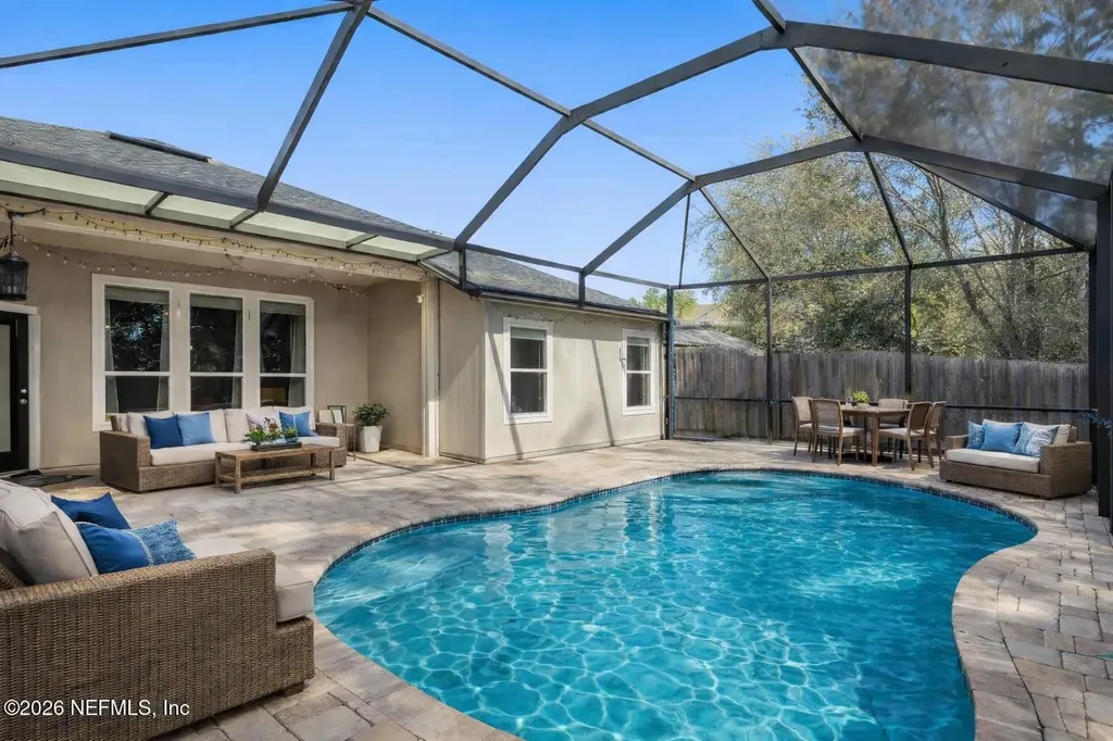 373 W New England Drive Elkton FL 32033