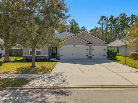 373 W New England Drive Elkton FL 32033