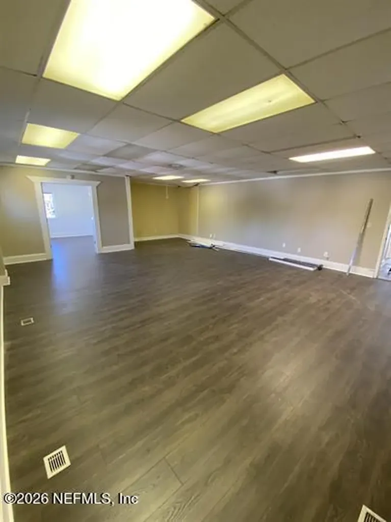 10695 Beach Boulevard Jacksonville FL 32246