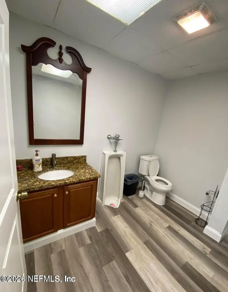 10695 Beach Boulevard Jacksonville FL 32246