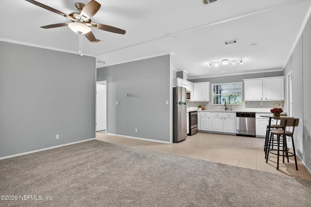 8010 Ocala Avenue Jacksonville FL 32220