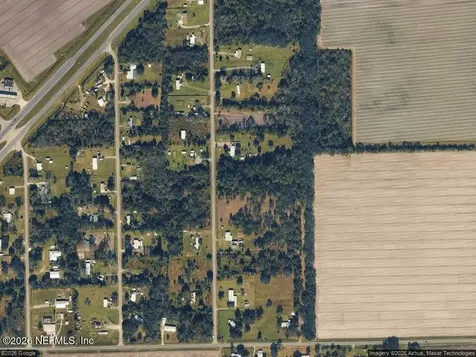132 Vine Road East Palatka FL 32131