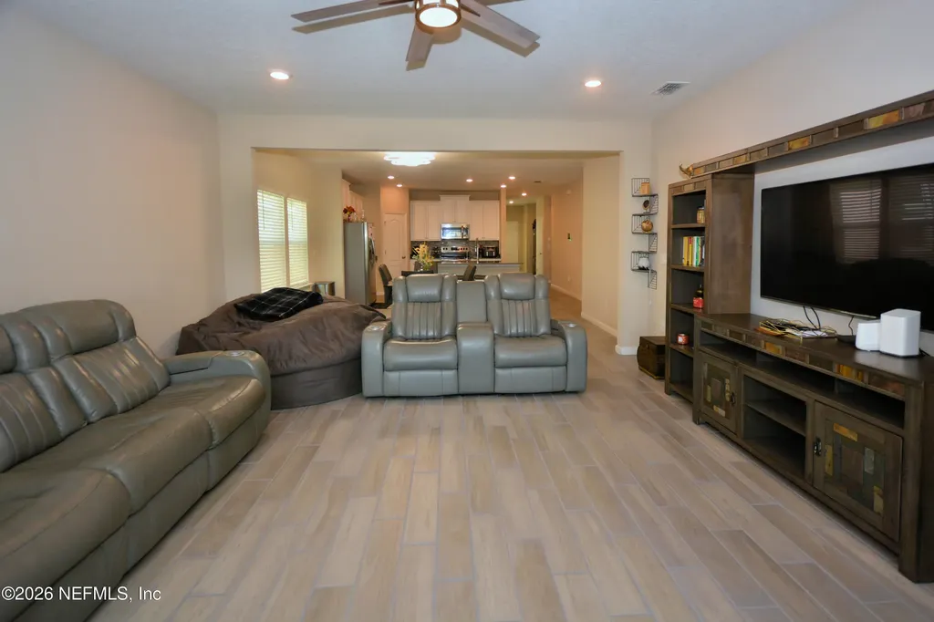7324 Rock Brook Drive Jacksonville FL 32222