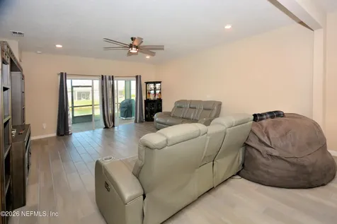7324 Rock Brook Drive Jacksonville FL 32222