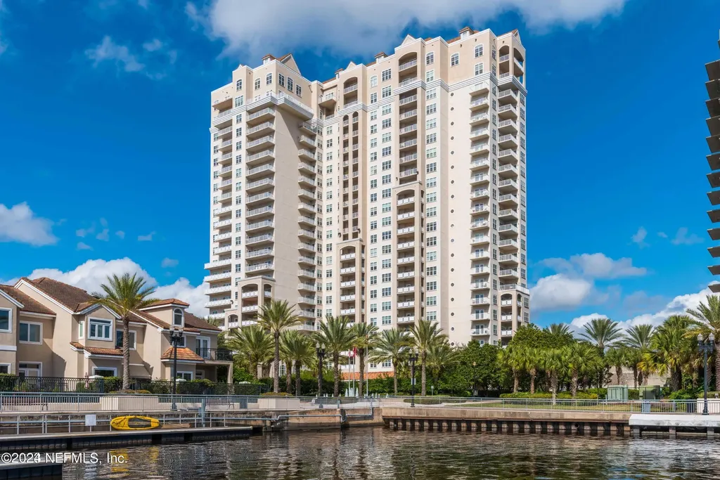 400 E Bay Street E Jacksonville FL 32202