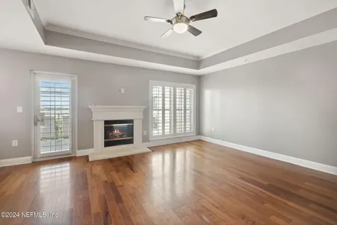 400 E Bay Street E Jacksonville FL 32202