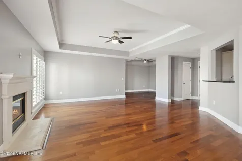 400 E Bay Street E Jacksonville FL 32202