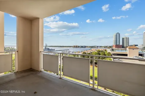 400 E Bay Street E Jacksonville FL 32202