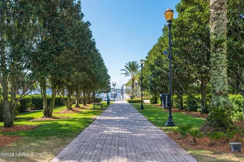 400 E Bay Street E Jacksonville FL 32202