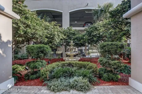 400 E Bay Street E Jacksonville FL 32202