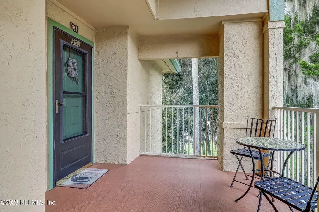 99 Broad River Place Welaka FL 32193