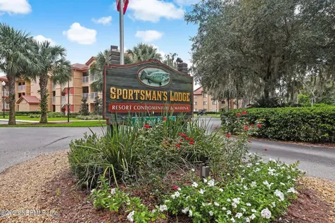 99 Broad River Place Welaka FL 32193