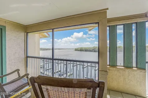 99 Broad River Place Welaka FL 32193