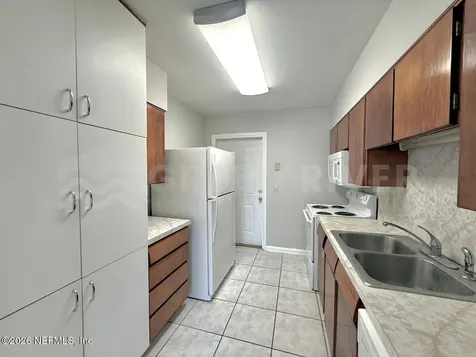 7963 Le Mans Drive Jacksonville FL 32210