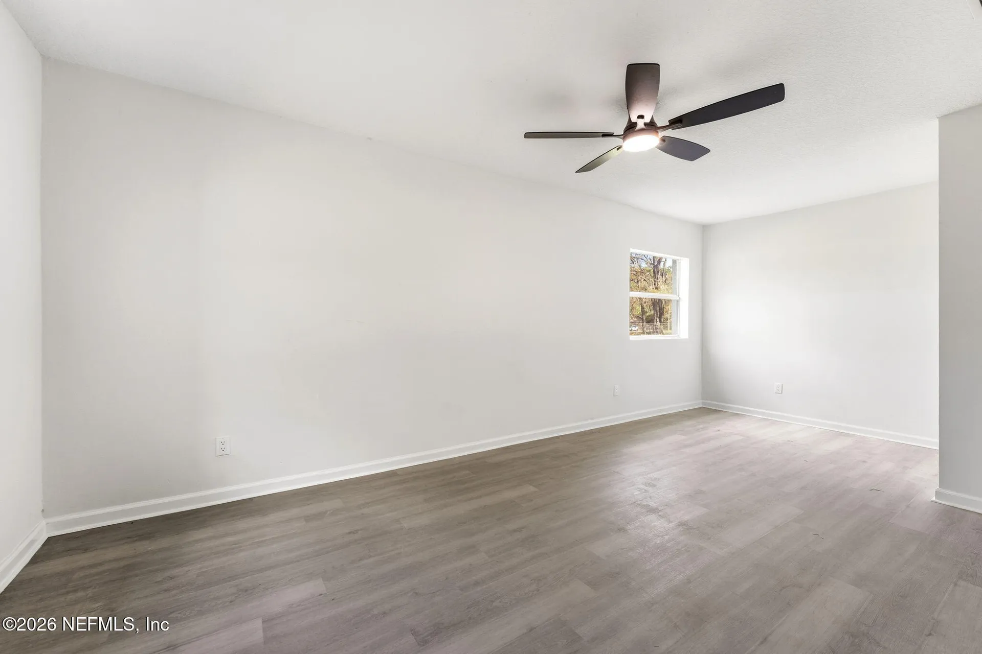 5570 Redpoll Avenue Jacksonville FL 32219