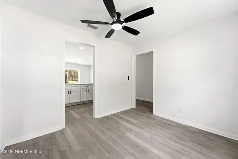 5570 Redpoll Avenue Jacksonville FL 32219