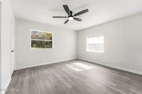 5570 Redpoll Avenue Jacksonville FL 32219
