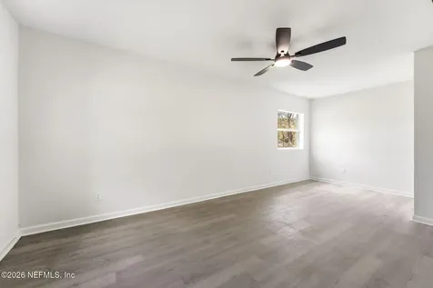 5570 Redpoll Avenue Jacksonville FL 32219