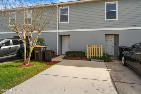 8436 Mcgirts Village Lane Jacksonville FL 32210