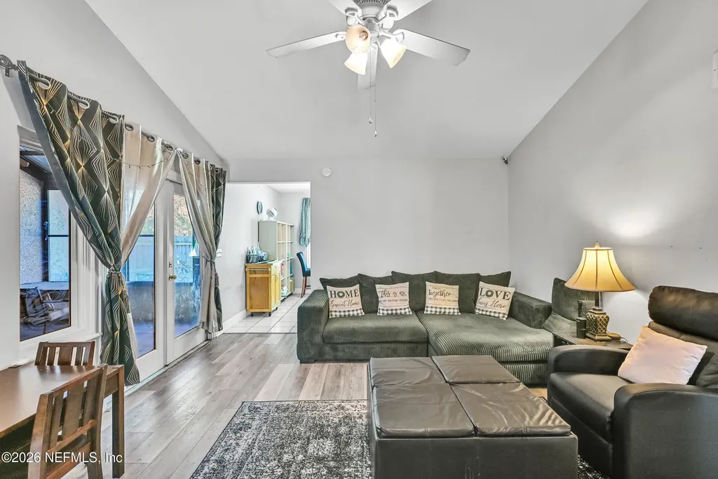 3335 Catamaran Way Jacksonville FL 32223