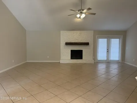 4285 Walnut Bend Jacksonville FL 32257