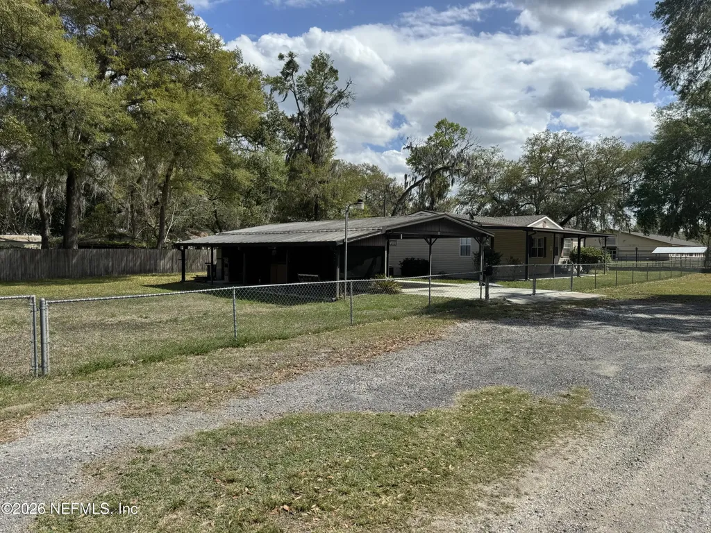 14370 NE 150th Avenue Waldo FL 32694