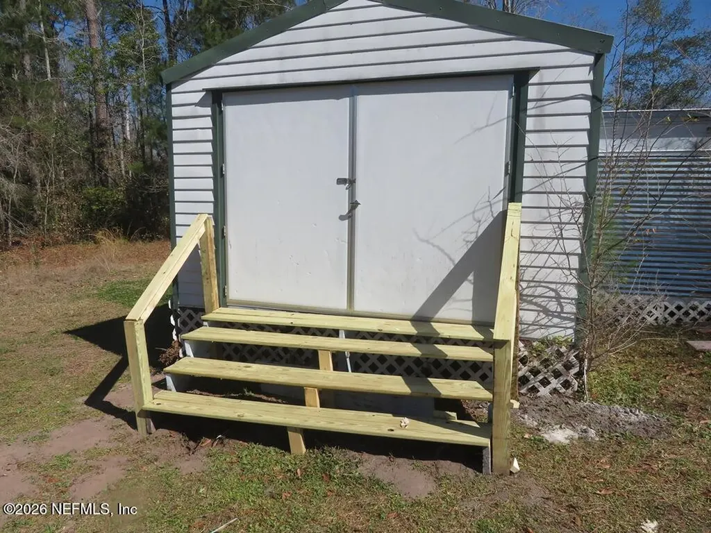 79 Melanie Lane Middleburg FL 32068