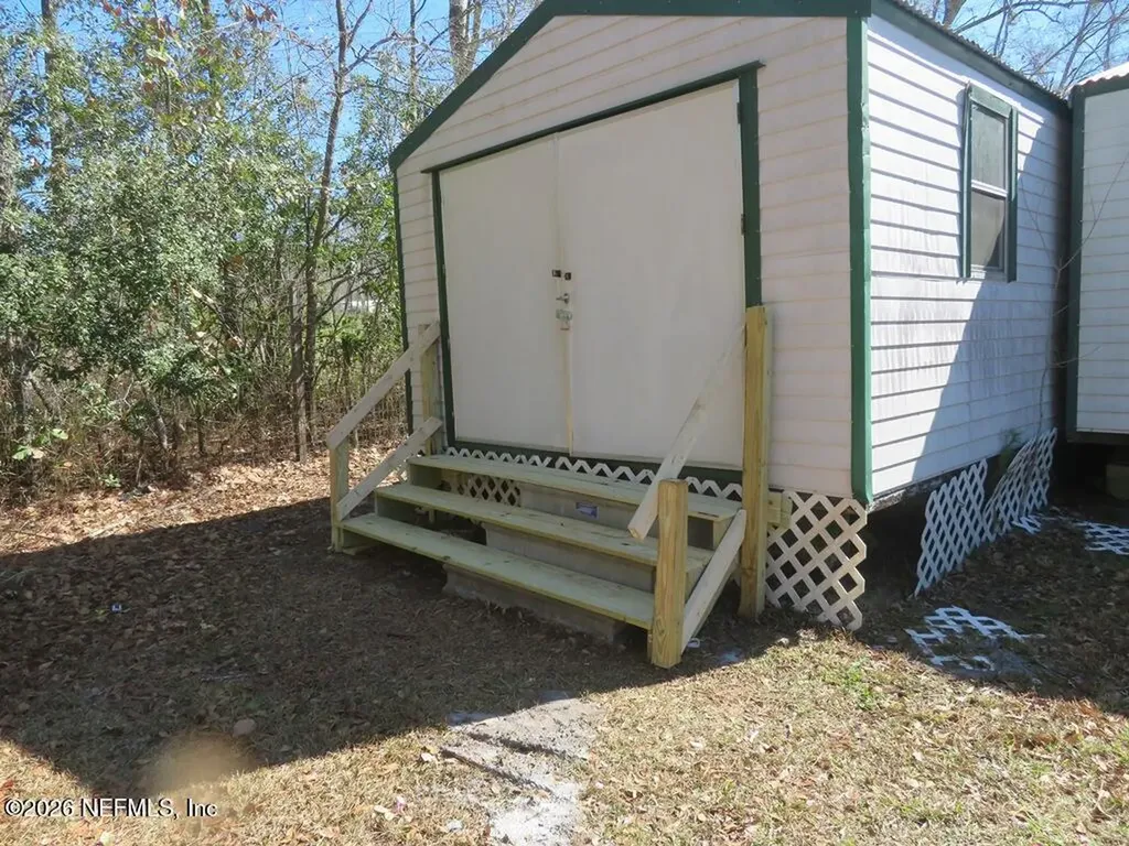 79 Melanie Lane Middleburg FL 32068