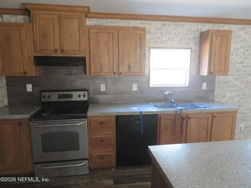 79 Melanie Lane Middleburg FL 32068