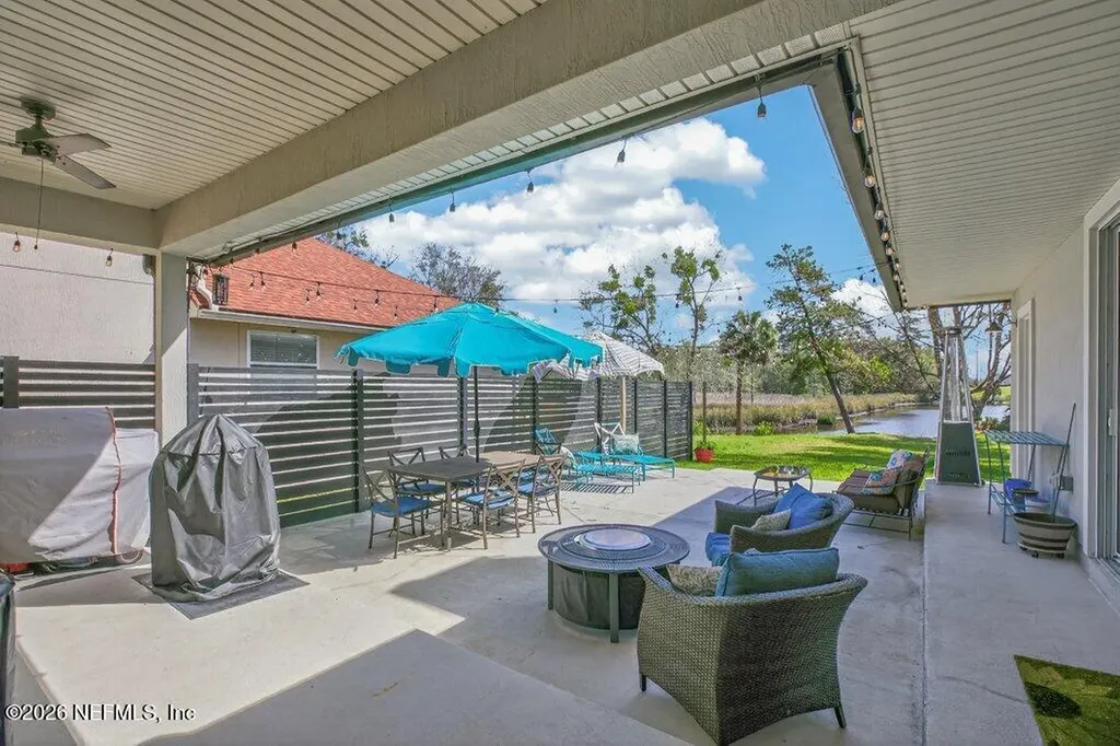 1612 Creek Point Boulevard Jacksonville FL 32218