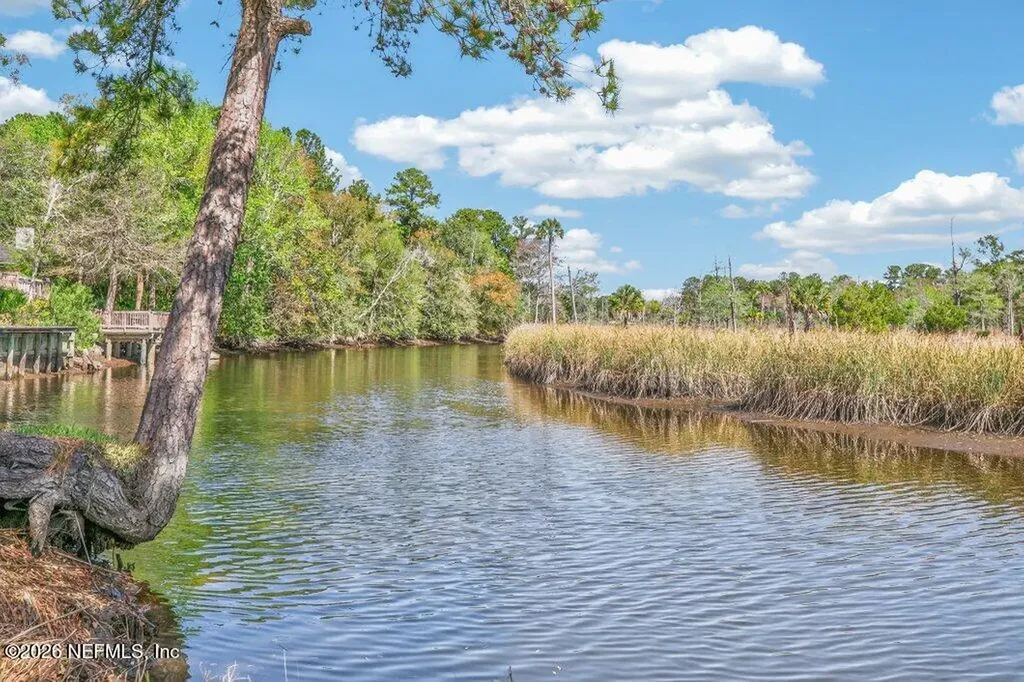 1612 Creek Point Boulevard Jacksonville FL 32218