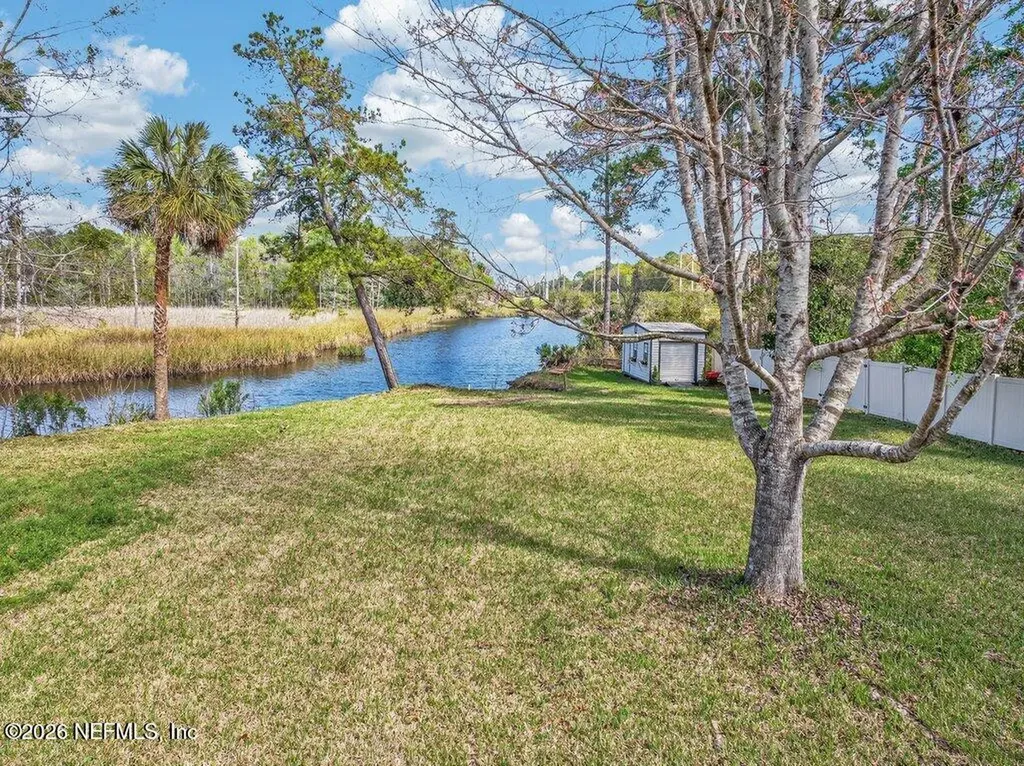 1612 Creek Point Boulevard Jacksonville FL 32218