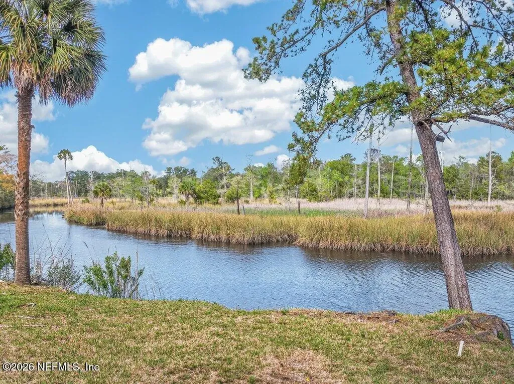 1612 Creek Point Boulevard Jacksonville FL 32218