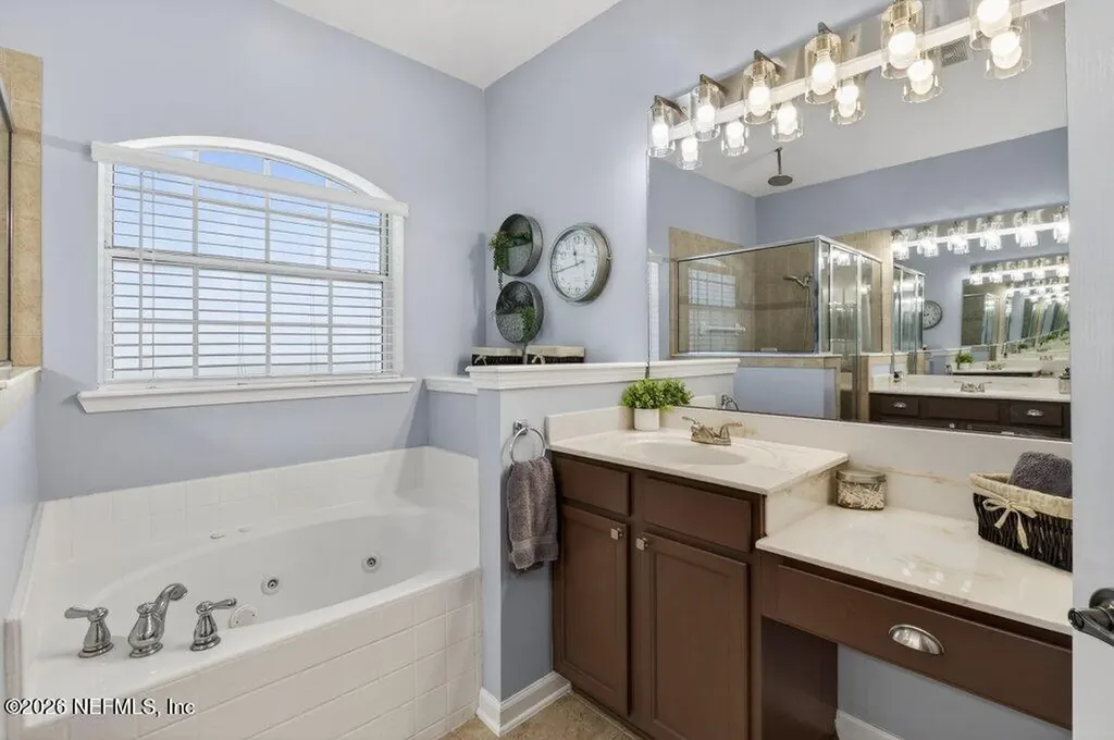1612 Creek Point Boulevard Jacksonville FL 32218