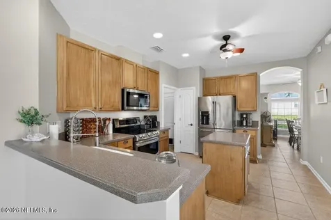 1612 Creek Point Boulevard Jacksonville FL 32218