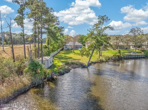 1612 Creek Point Boulevard Jacksonville FL 32218