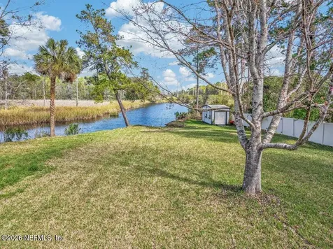 1612 Creek Point Boulevard Jacksonville FL 32218