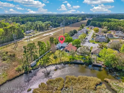 1612 Creek Point Boulevard Jacksonville FL 32218