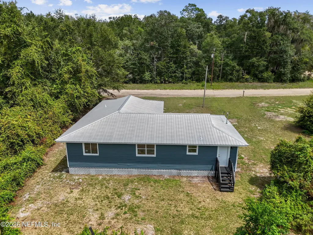 127 Rainbow Drive Florahome FL 32140