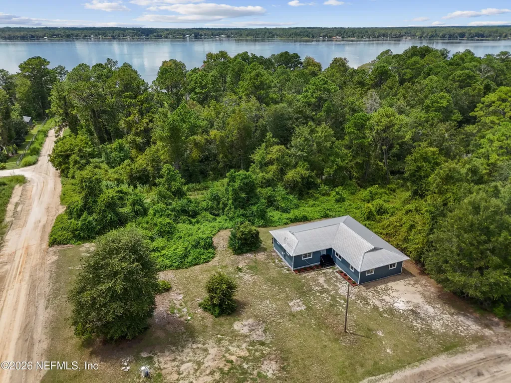 127 Rainbow Drive Florahome FL 32140