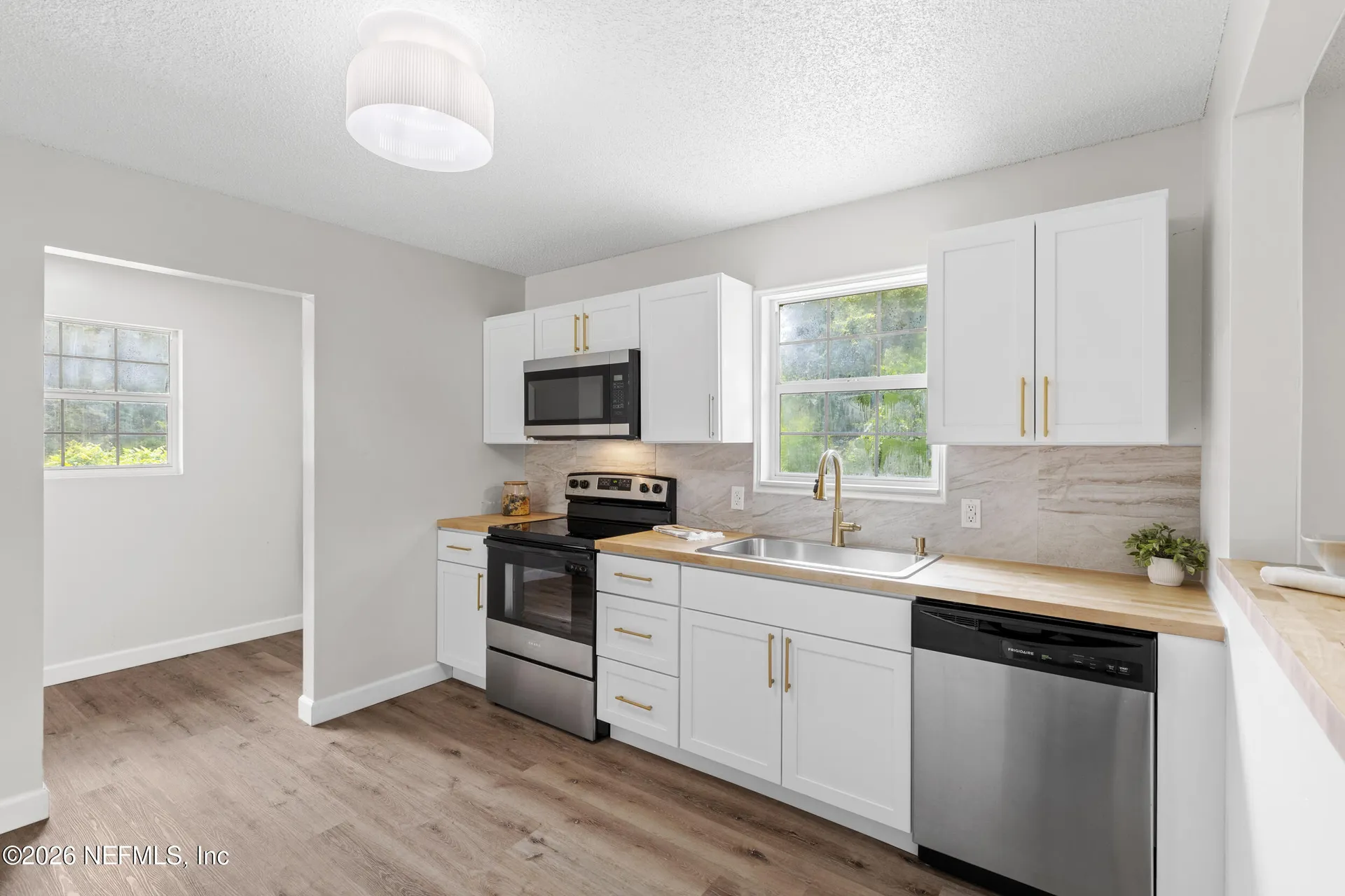 127 Rainbow Drive Florahome FL 32140