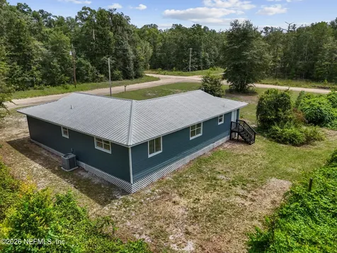 127 Rainbow Drive Florahome FL 32140