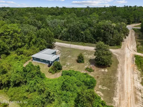 127 Rainbow Drive Florahome FL 32140