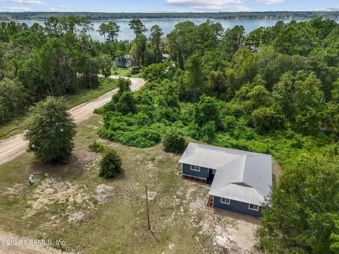 127 Rainbow Drive Florahome FL 32140