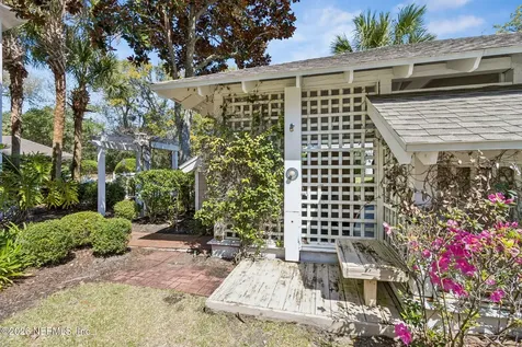 11 Little Dunes Circle Fernandina Beach FL 32034