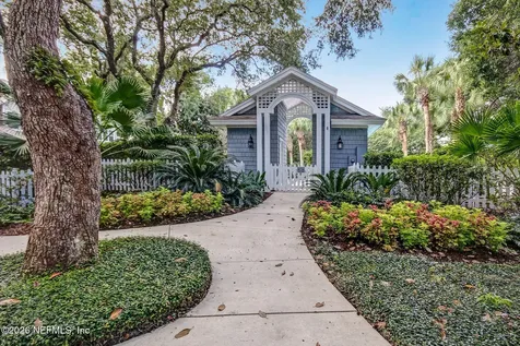 11 Little Dunes Circle Fernandina Beach FL 32034