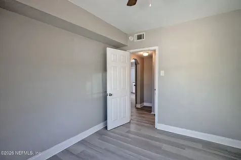2036 W 11th Street Jacksonville FL 32209