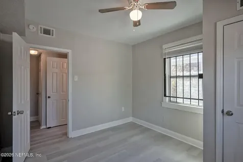 2036 W 11th Street Jacksonville FL 32209