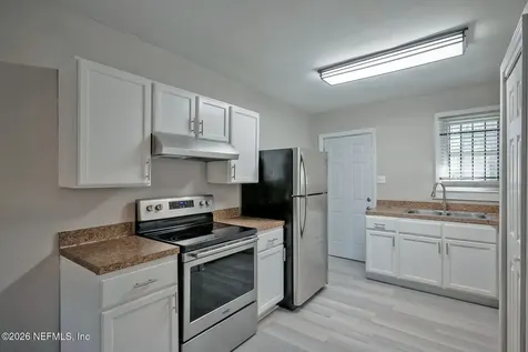 2036 W 11th Street Jacksonville FL 32209